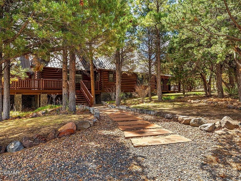 1425 S Amity Ln photo 5