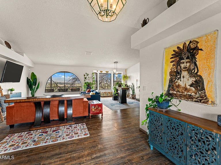 969 S Saguaro Drive photo 2