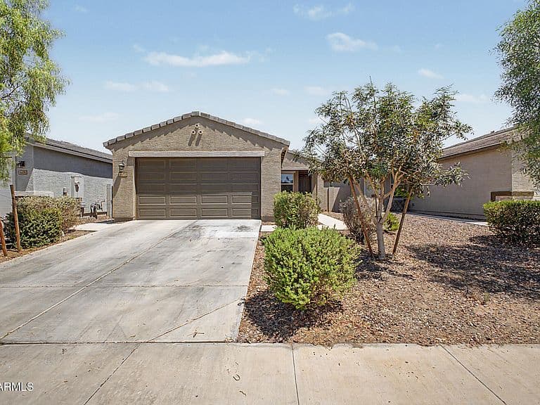 4470 W ALLEN Street photo 1