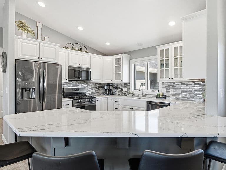 3308 Canal Cir photo 5