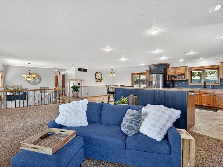 9416 Andee K Ln photo 4