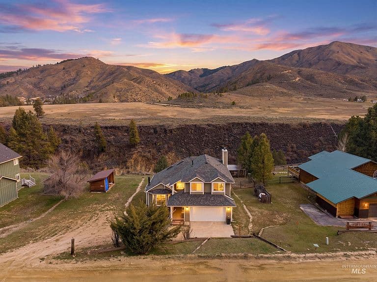 23 Mores Creek Cir photo 3