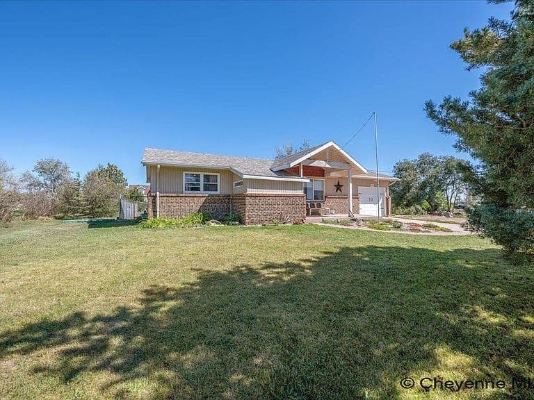 9341 Delaware St photo 2