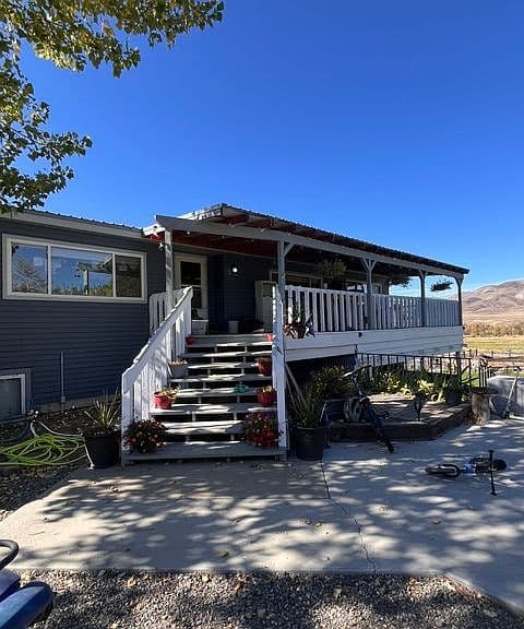 4803 Challis Creek Rd photo 2