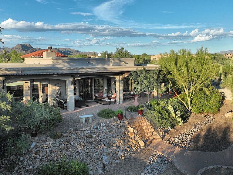 5251 W Desert Falcon Ln photo 1