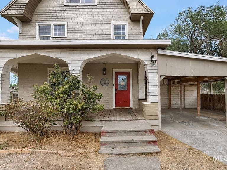 204 Harrison St photo 3