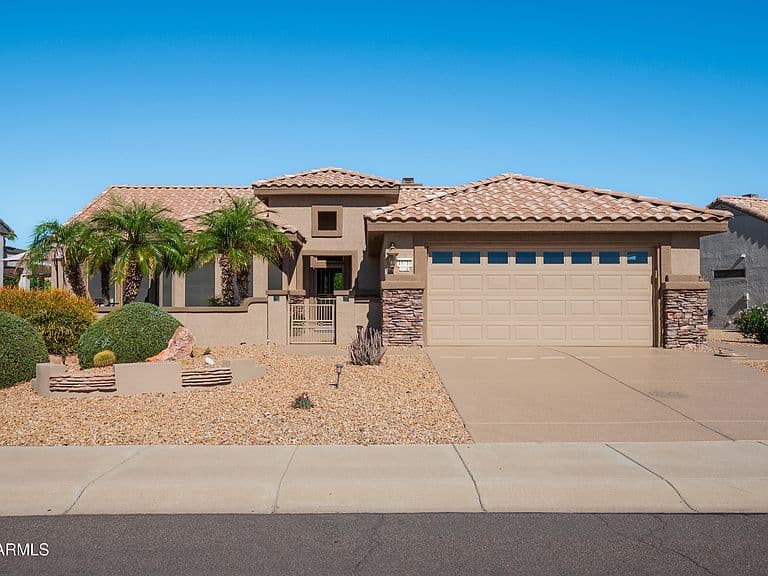 15710 W LINKSVIEW Drive photo 2