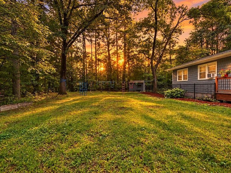 6 Juniper Drive photo 3