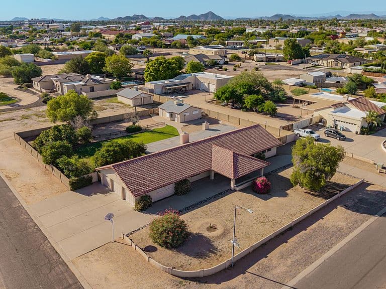 16602 N 43RD Street photo 4