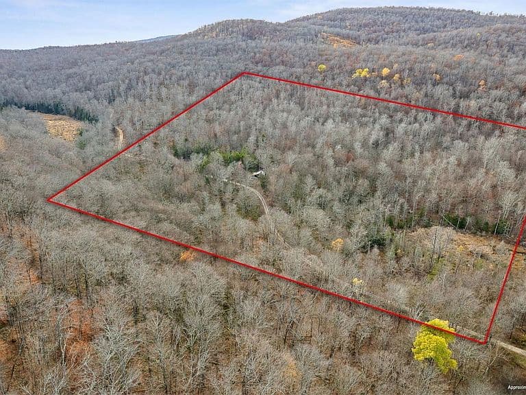 2350 Cobb Hill Road photo 3