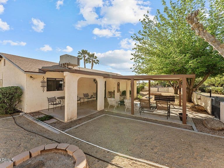550 E BASS Road photo 2