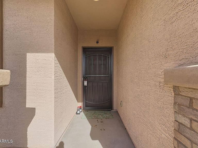 183 S 224TH Avenue photo 4