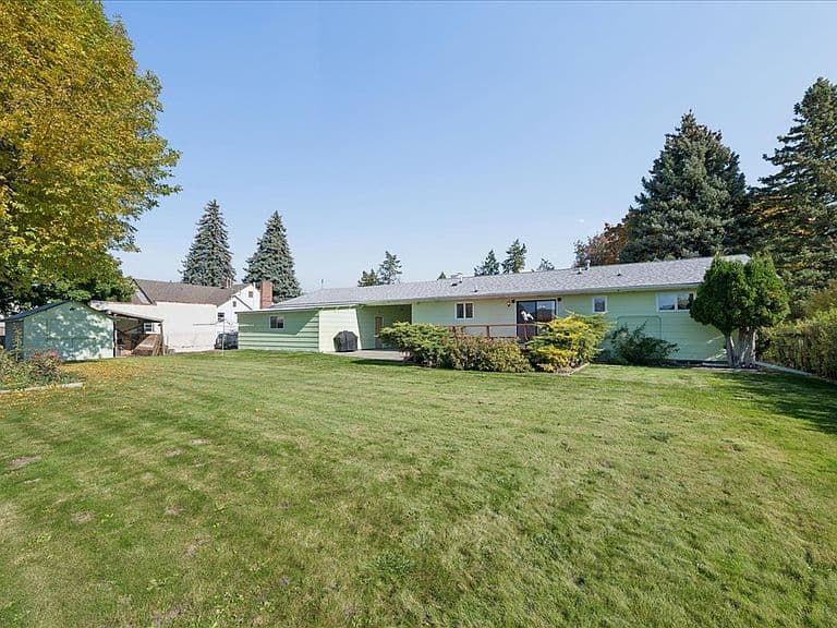 1418 Woodland Ave photo 5