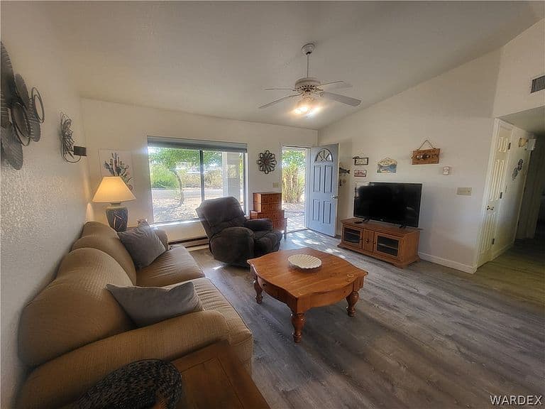 55 W Meadview Boulevard photo 5