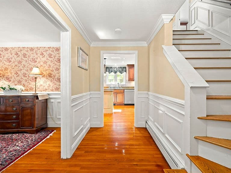 23 Williamsburg Drive photo 5