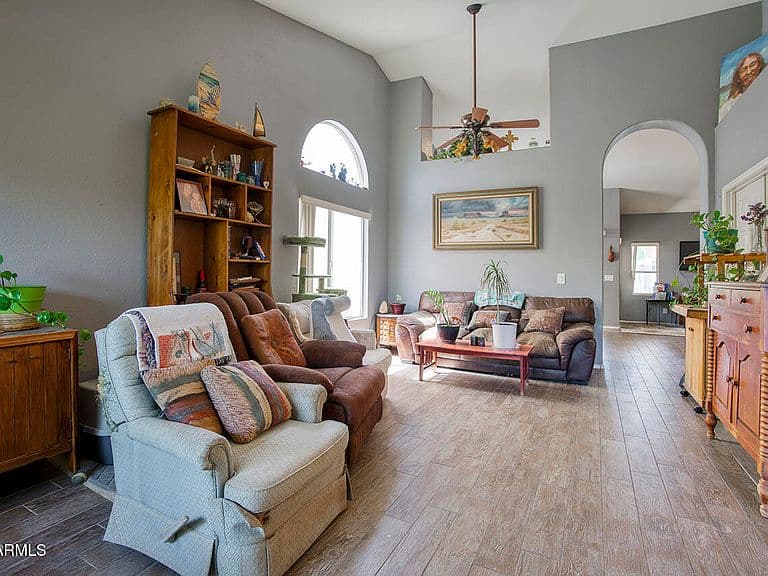 14905 W LUPINE Lane photo 4