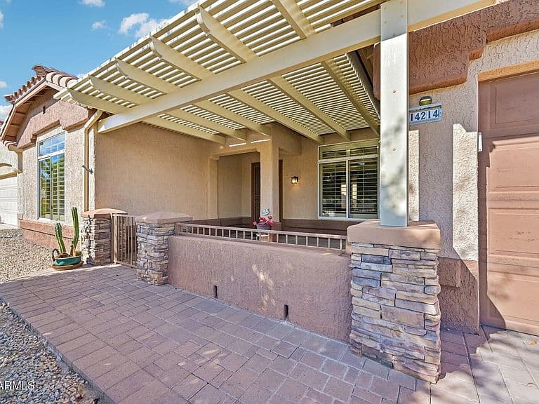 14214 W COLT Lane photo 4