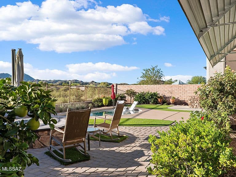 13725 N Hidden Springs Dr photo 3
