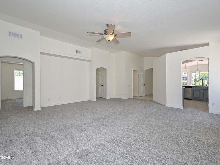 6277 W BLACKHAWK Drive photo 4