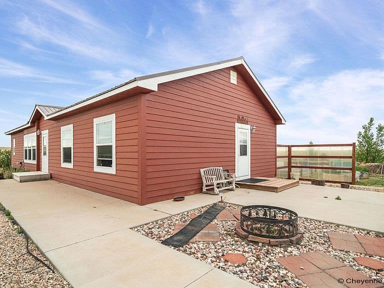2355 Road 147 photo 3