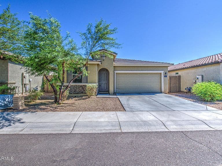 3223 W MINTON Street photo 4