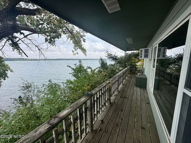 47860 Wildwood Beach Rd photo 4