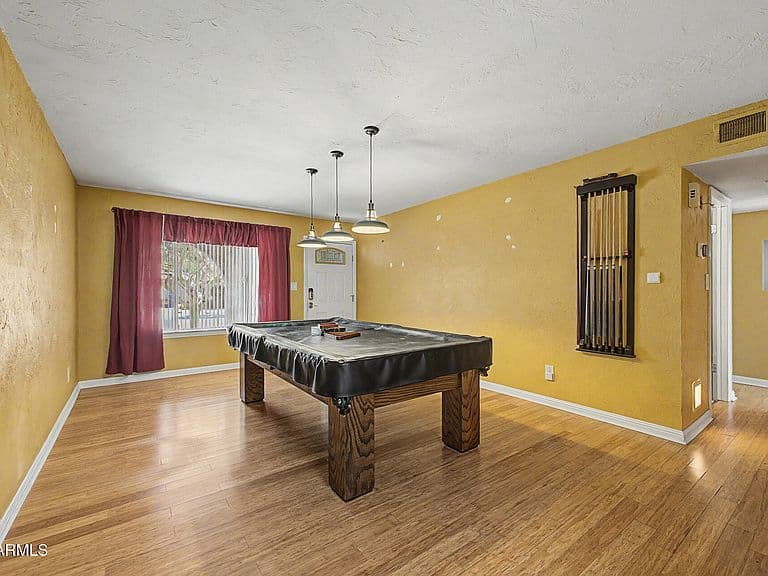 1510 W MARLBORO Drive photo 2