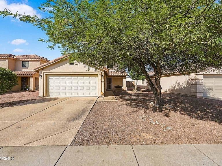 11948 W DAHLIA Drive photo 3
