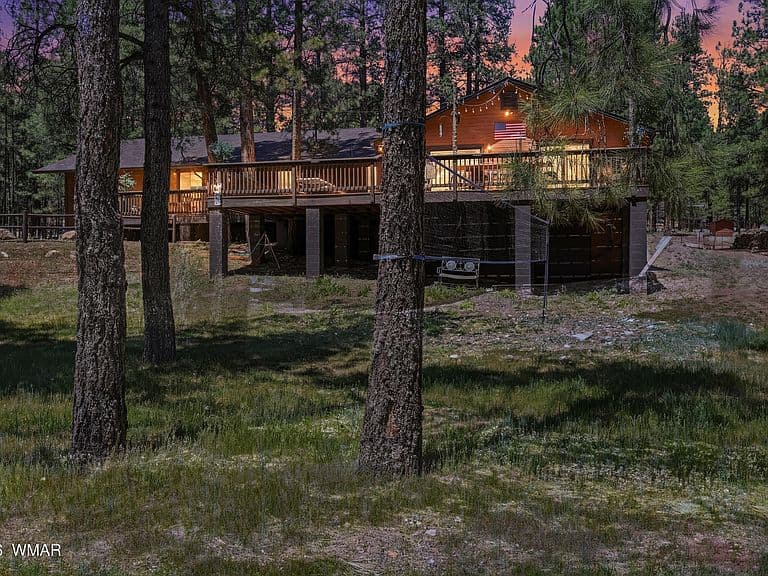 856 Coconino Loop photo 2