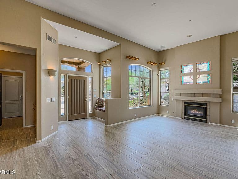 11530 E DESERT WILLOW Drive photo 3