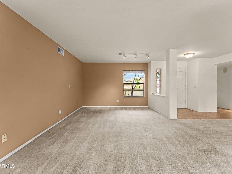 9814 W ROSEMONTE Drive photo 5