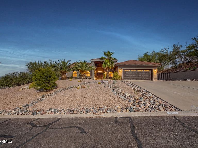 13819 N ARROWWEED Drive photo 3