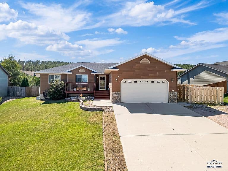 10115 Laramie Ln photo 1
