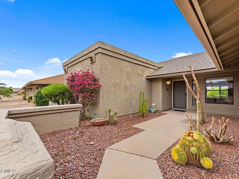 9814 W ROSEMONTE Drive photo 3