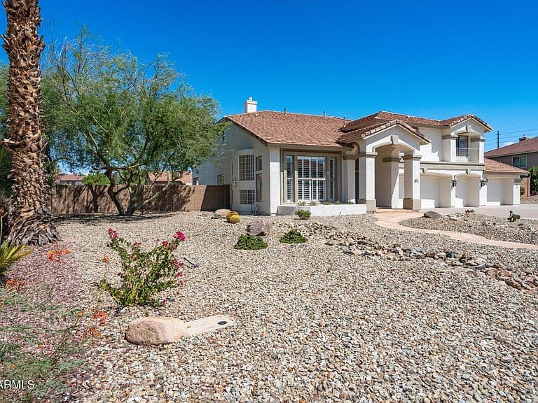 7538 E KAEL Circle photo 3