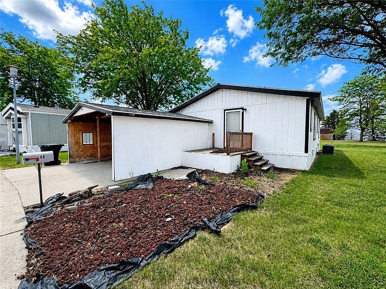 46 Bridlewood Dr photo 1