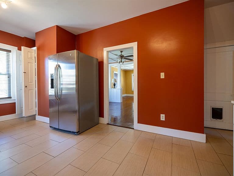 549 West Street photo 5