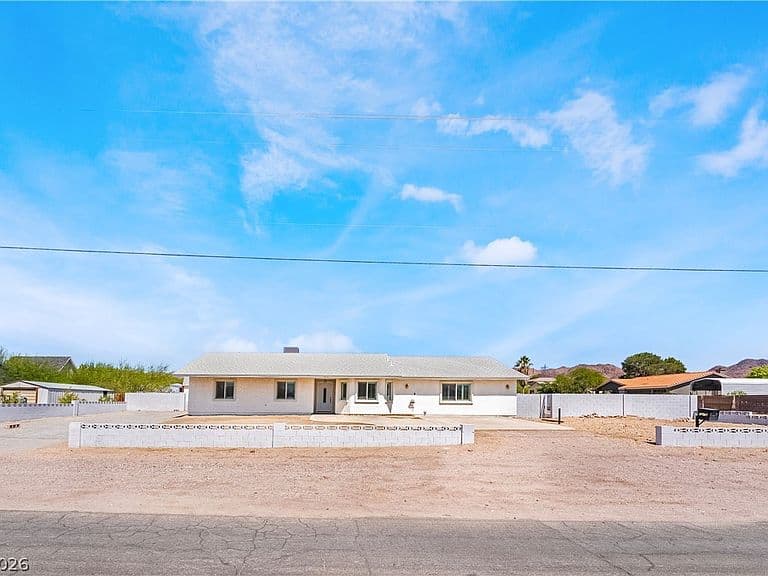 1850 Pinto Rd photo 3