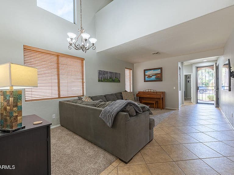 3328 E MERLOT Street photo 4