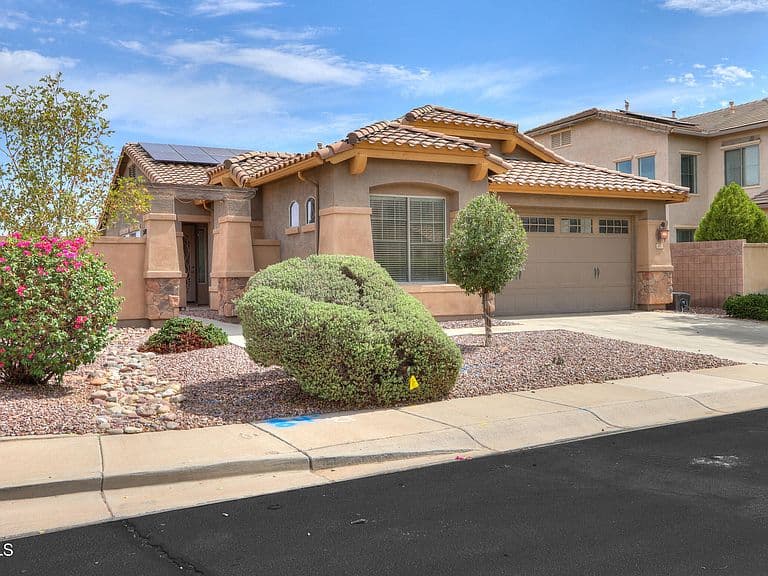 152 E Baja Place photo 1