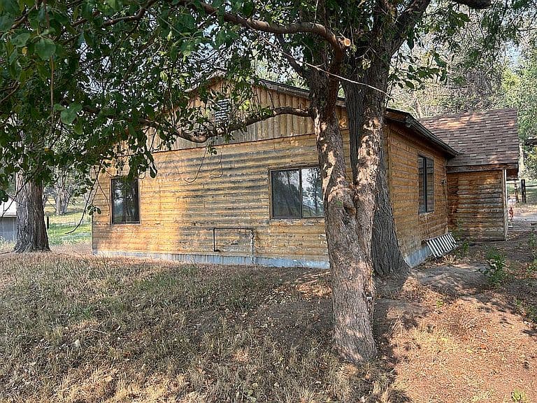 3443 Spur Rd photo 4
