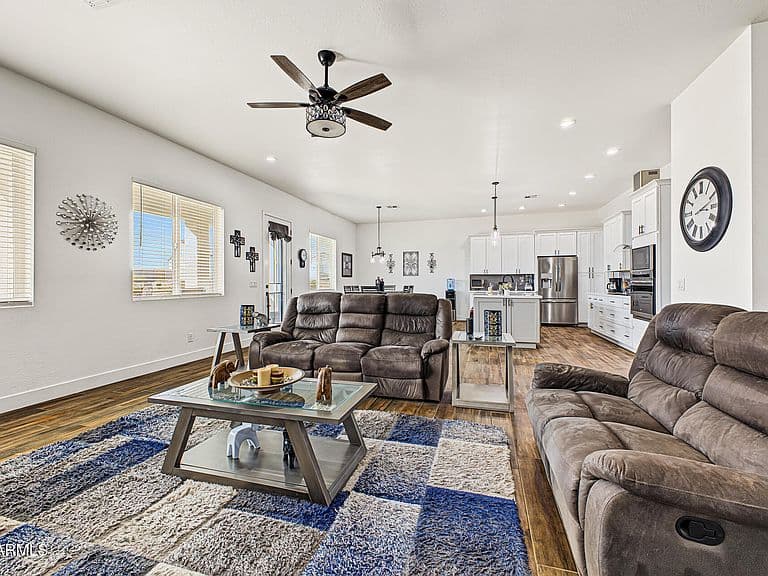 28344 N Blue Bird Road photo 5