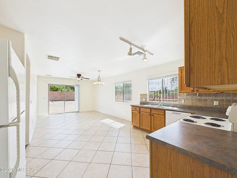 8544 E Desert Retreat Ct photo 5