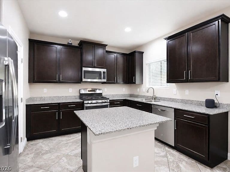 8059 Mosaic Sunrise Ln photo 5