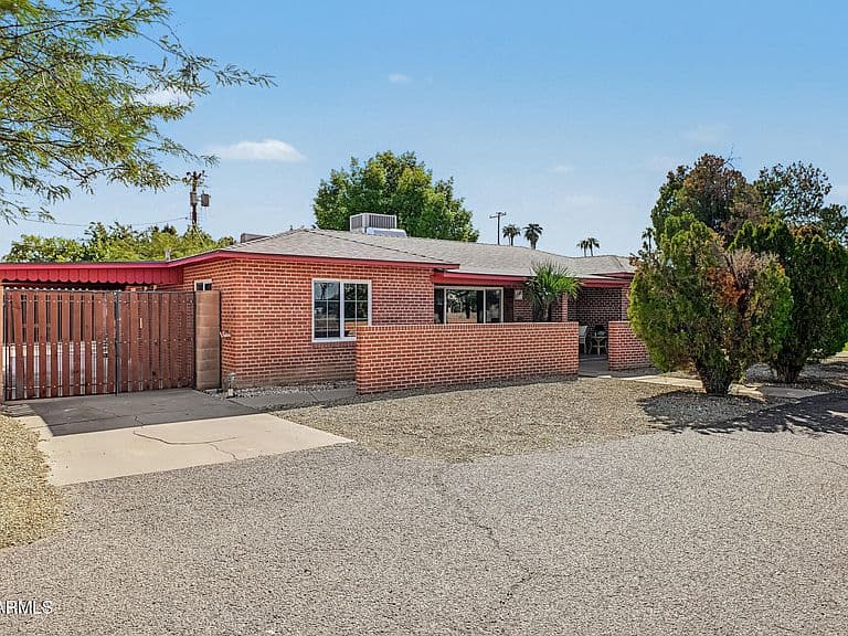 1307 W THOMAS Road photo 3
