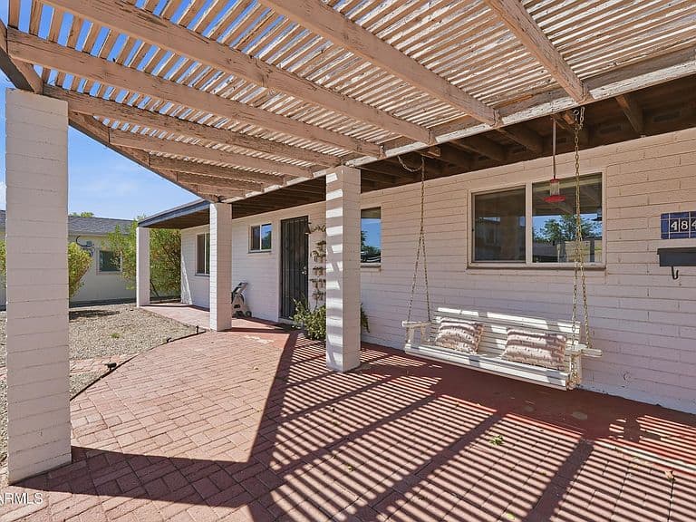 4846 E Fairmount Avenue photo 5