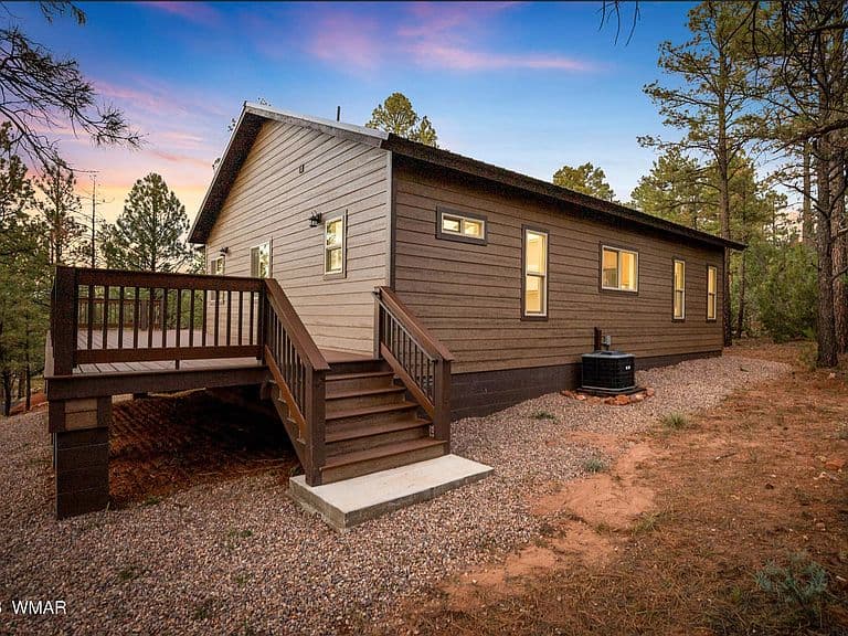 2273 Constellation Cir photo 4